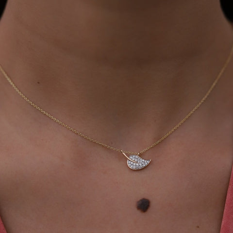 14K Gold Leaf Diamond Pendant Necklace