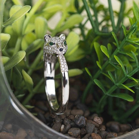 18K White Gold Diamond Panther Ring