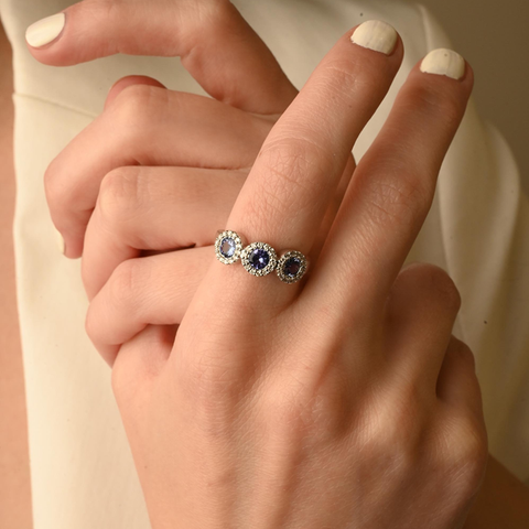 14K white Gold Sapphire & Diamond Ring